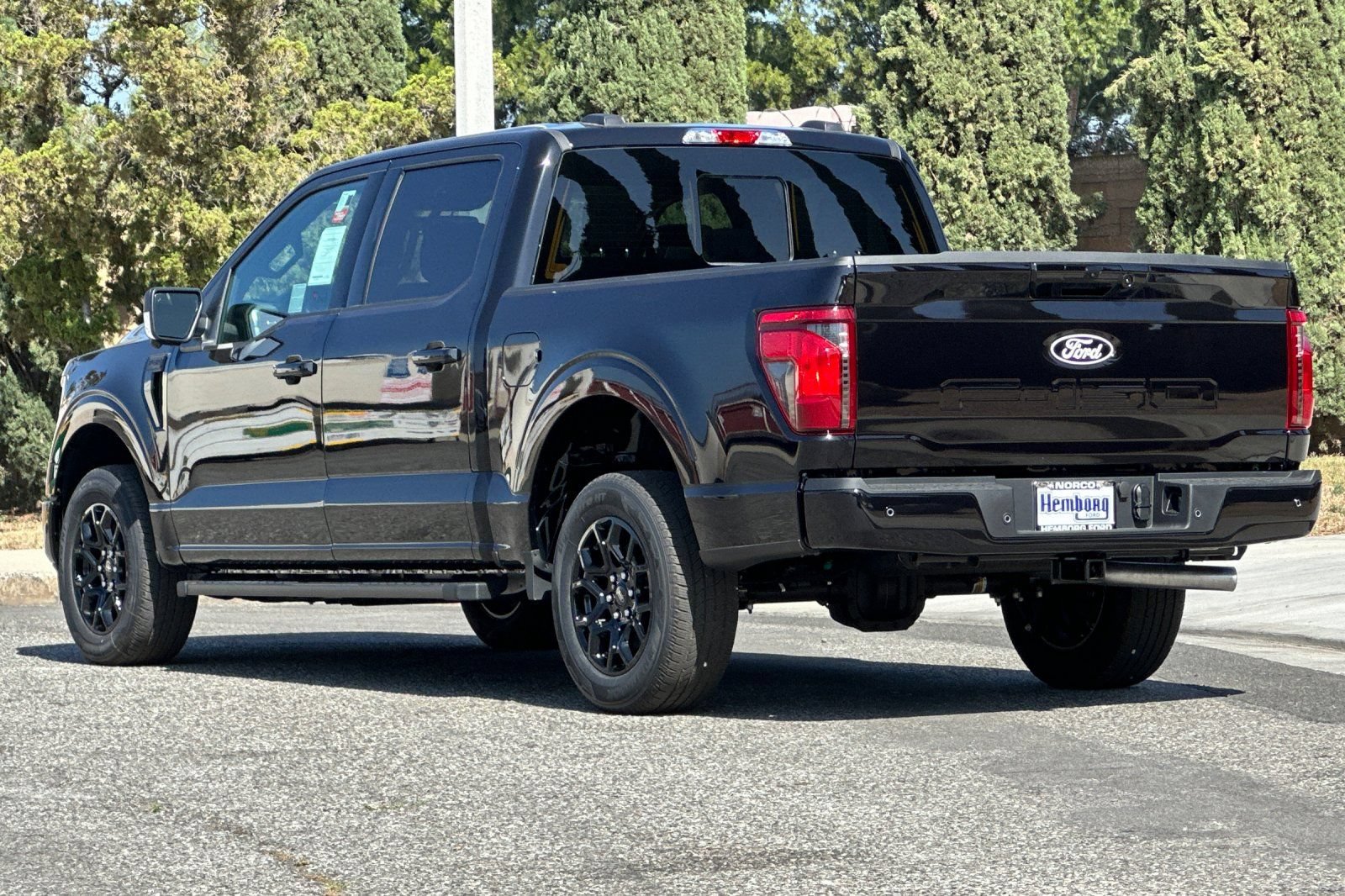 New 2026 Ford F150 XLT w/ Equipment Group 302A MID RWD image 6