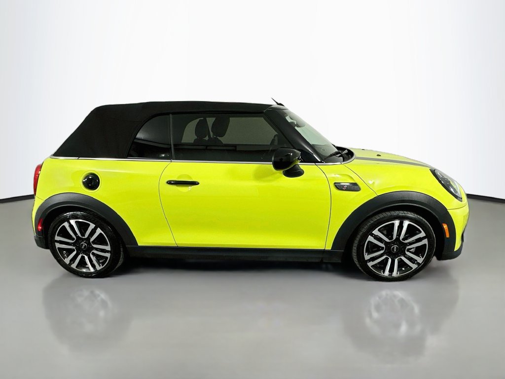 Used 2022 MINI Cooper S FWD image 4
