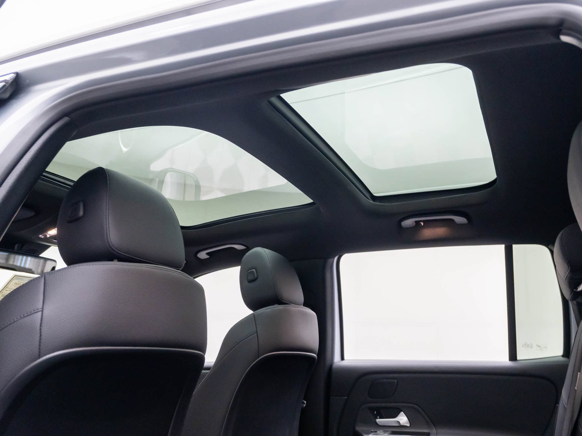 New 2026 Mercedes-Benz GLB 250 4MATIC image 19