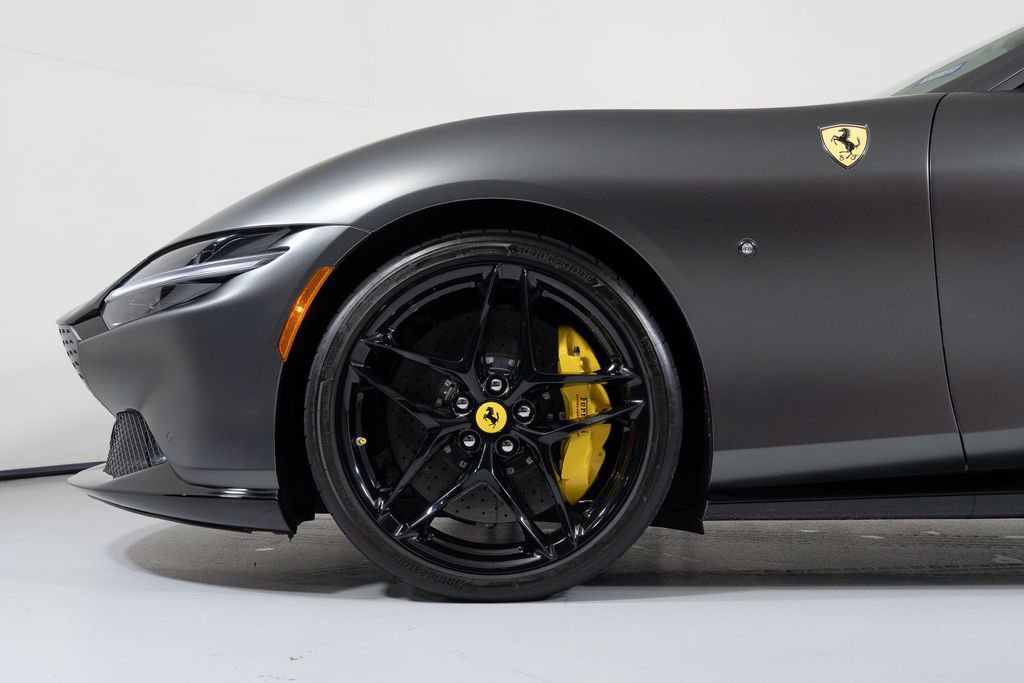 Used 2024 Ferrari Roma image 12