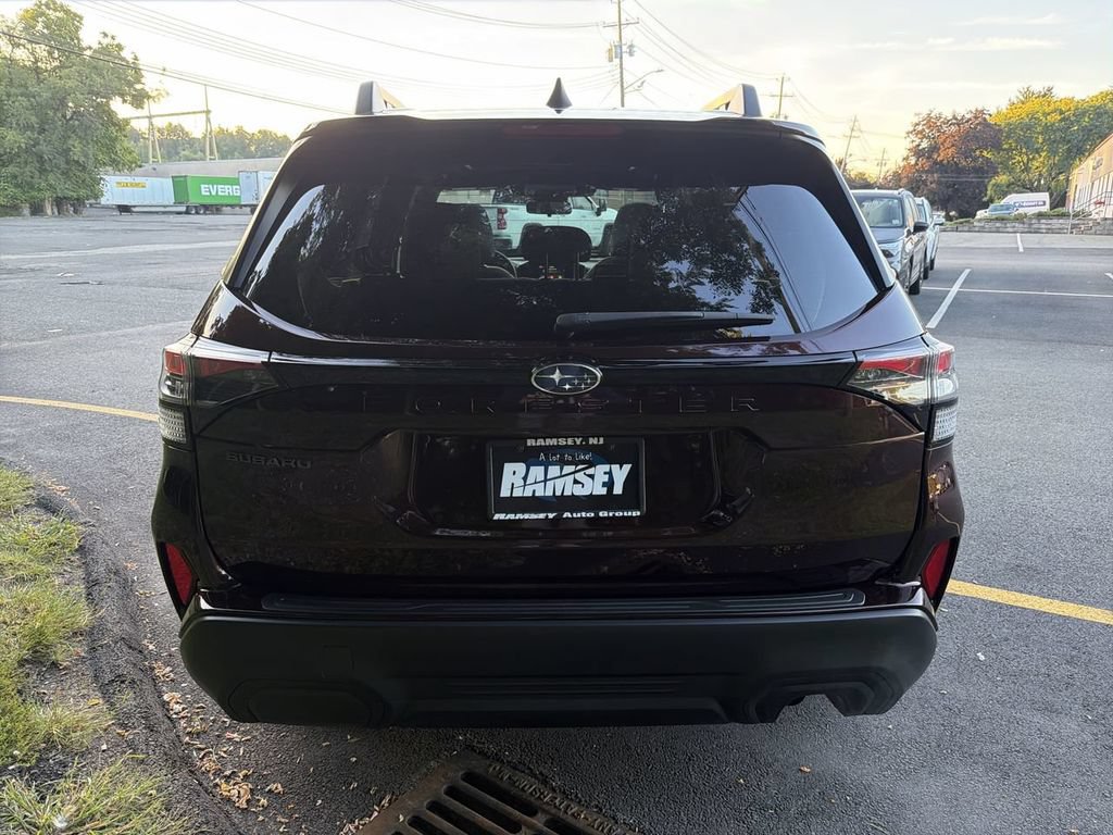 Used 2026 Subaru Forester Premium AWD/4WD image 26
