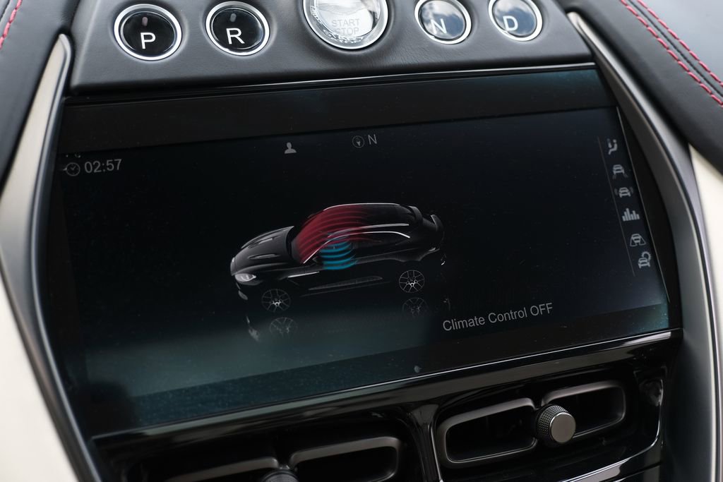 Used 2023 Aston Martin DBX 707 image 26