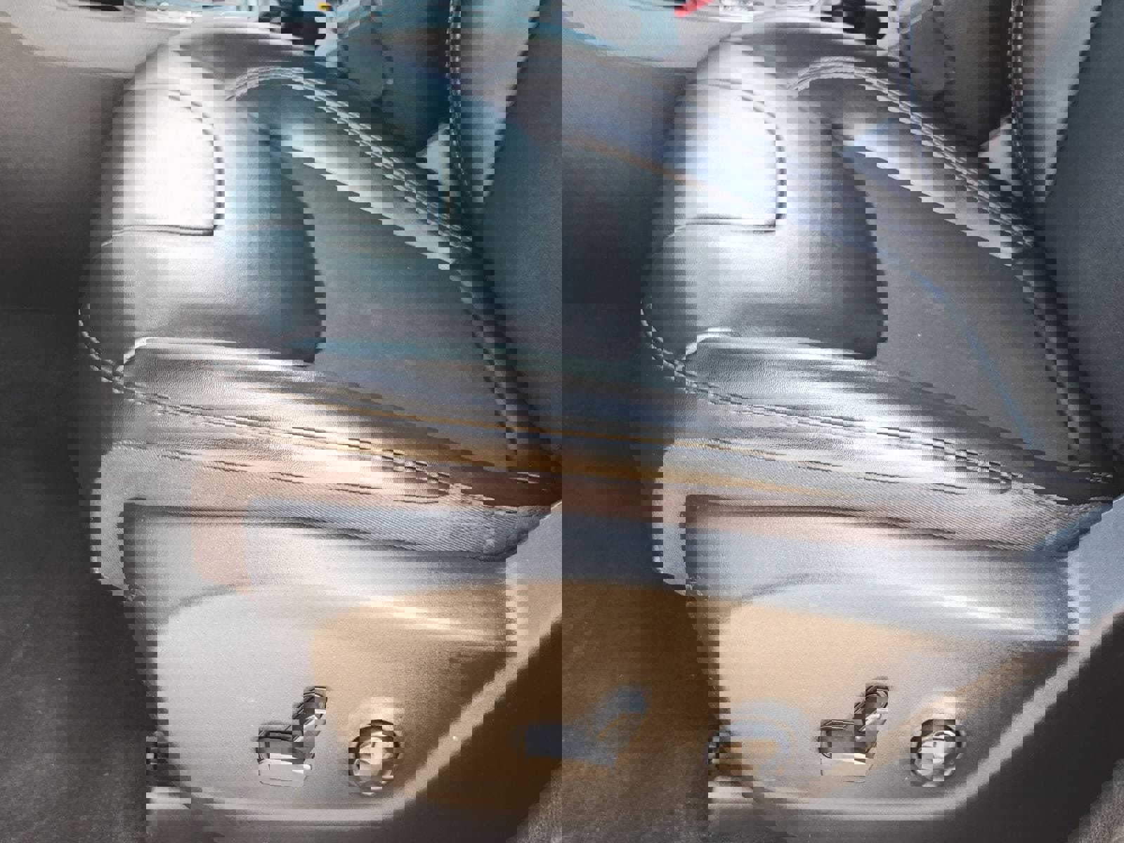 Used 2021 Jeep Cherokee Latitude Plus image 33