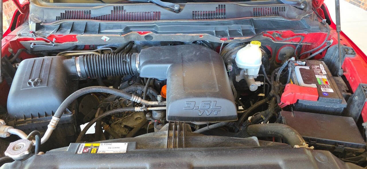 Used 2015 RAM 1500 Tradesman w/ Popular Equipment Group RWD image 9