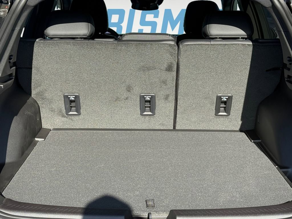 New 2026 Chevrolet Equinox EV LT image 16