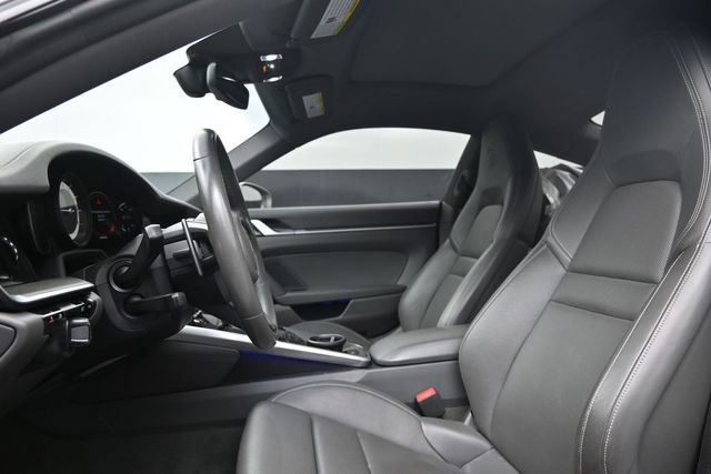 Used 2021 Porsche 911 Carrera 4 AWD/4WD image 10