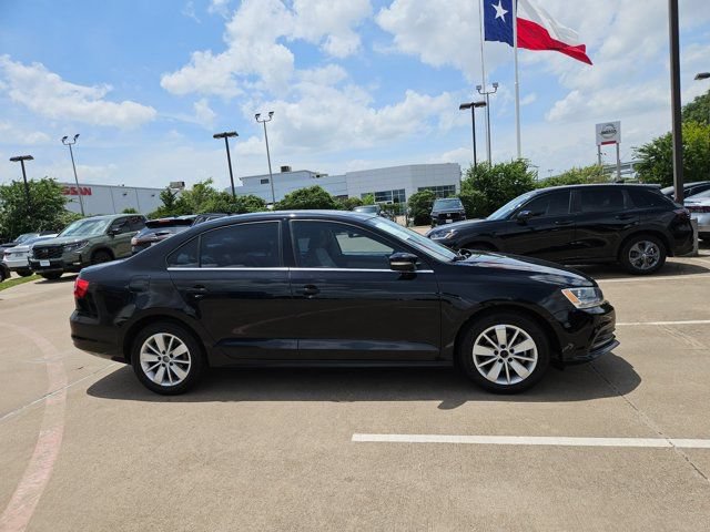 Used 2015 Volkswagen Jetta SE FWD image 4