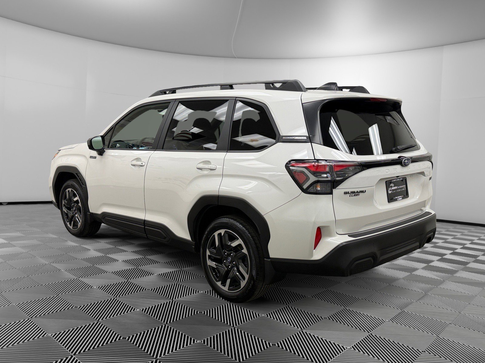 Used 2025 Subaru Forester Premium image 3