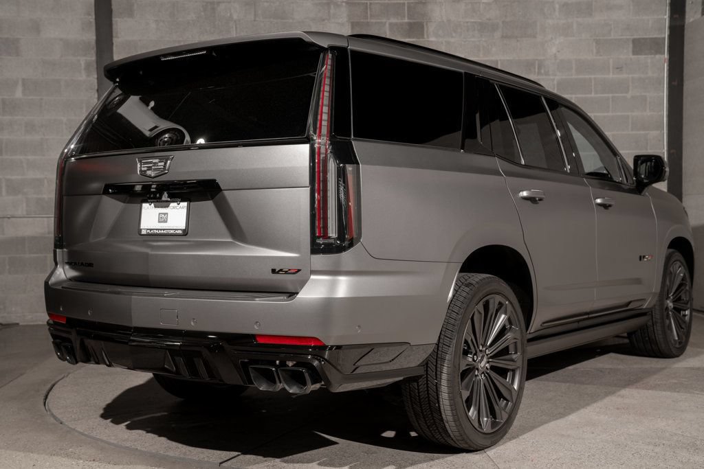 Used 2026 Cadillac Escalade V AWD/4WD image 40