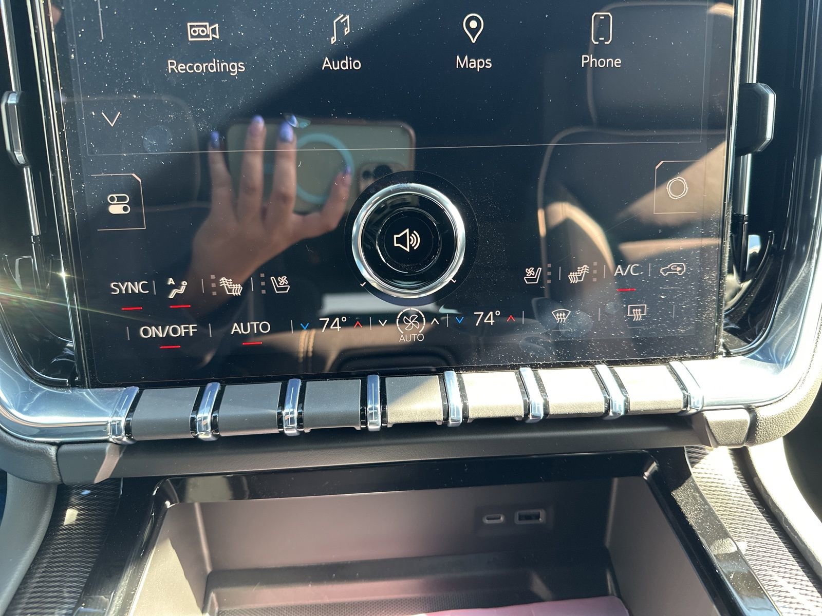 New 2026 GMC Yukon XL Elevation AWD/4WD image 17