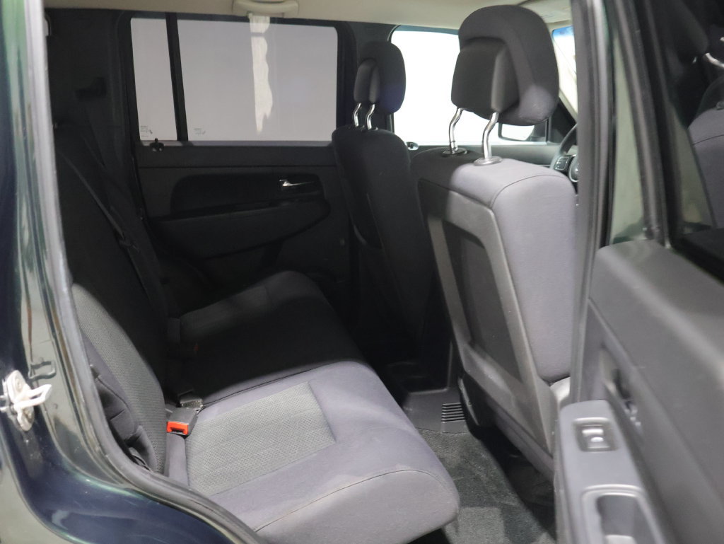 Used 2012 Jeep Liberty Sport AWD/4WD image 19