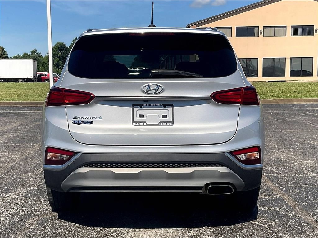 Used 2019 Hyundai Santa Fe SE FWD image 3