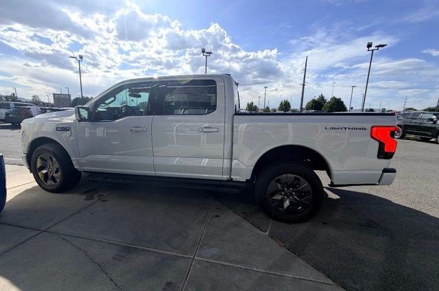 Used 2025 Ford F150 Lightning Lariat w/ Max Trailer Tow Package AWD/4WD image 8