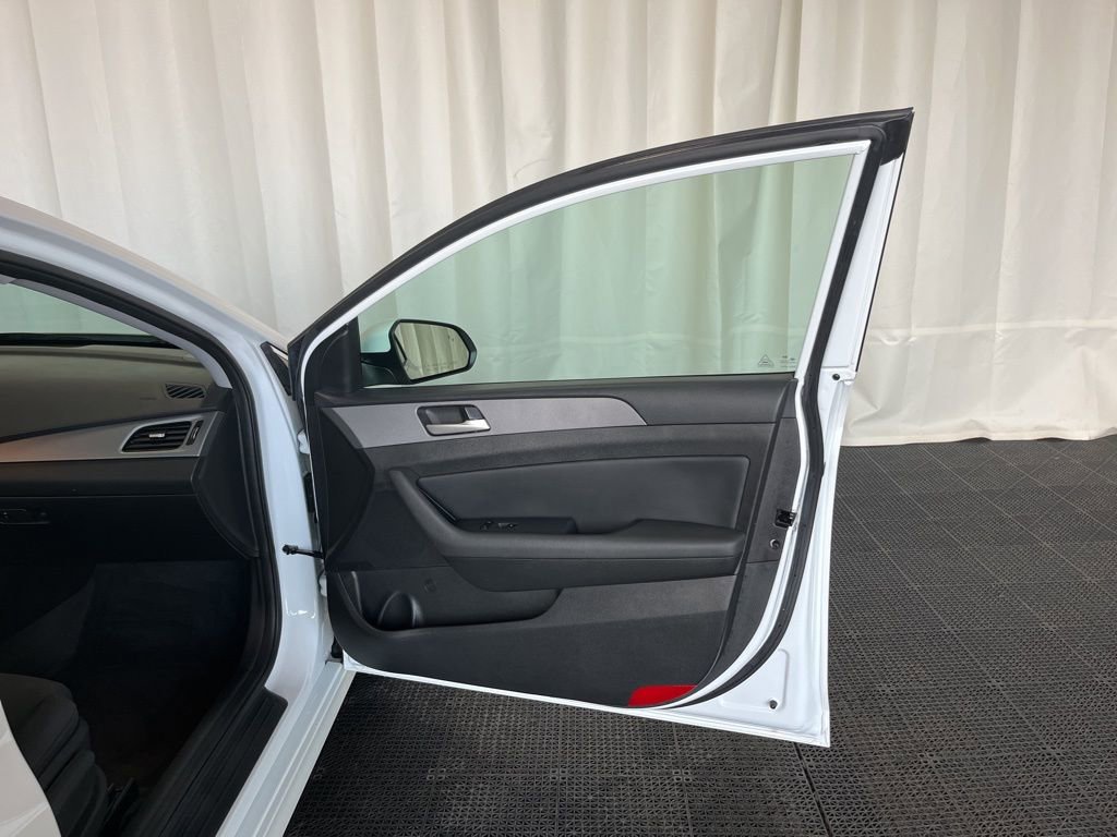 Used 2018 Hyundai Sonata SEL FWD image 21