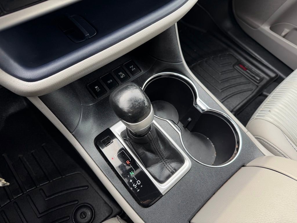 Used 2014 Toyota Highlander Plus image 23