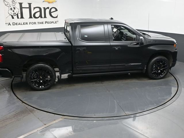 New 2026 Chevrolet Silverado 1500 High Country w/ High Country Premium Package image 17