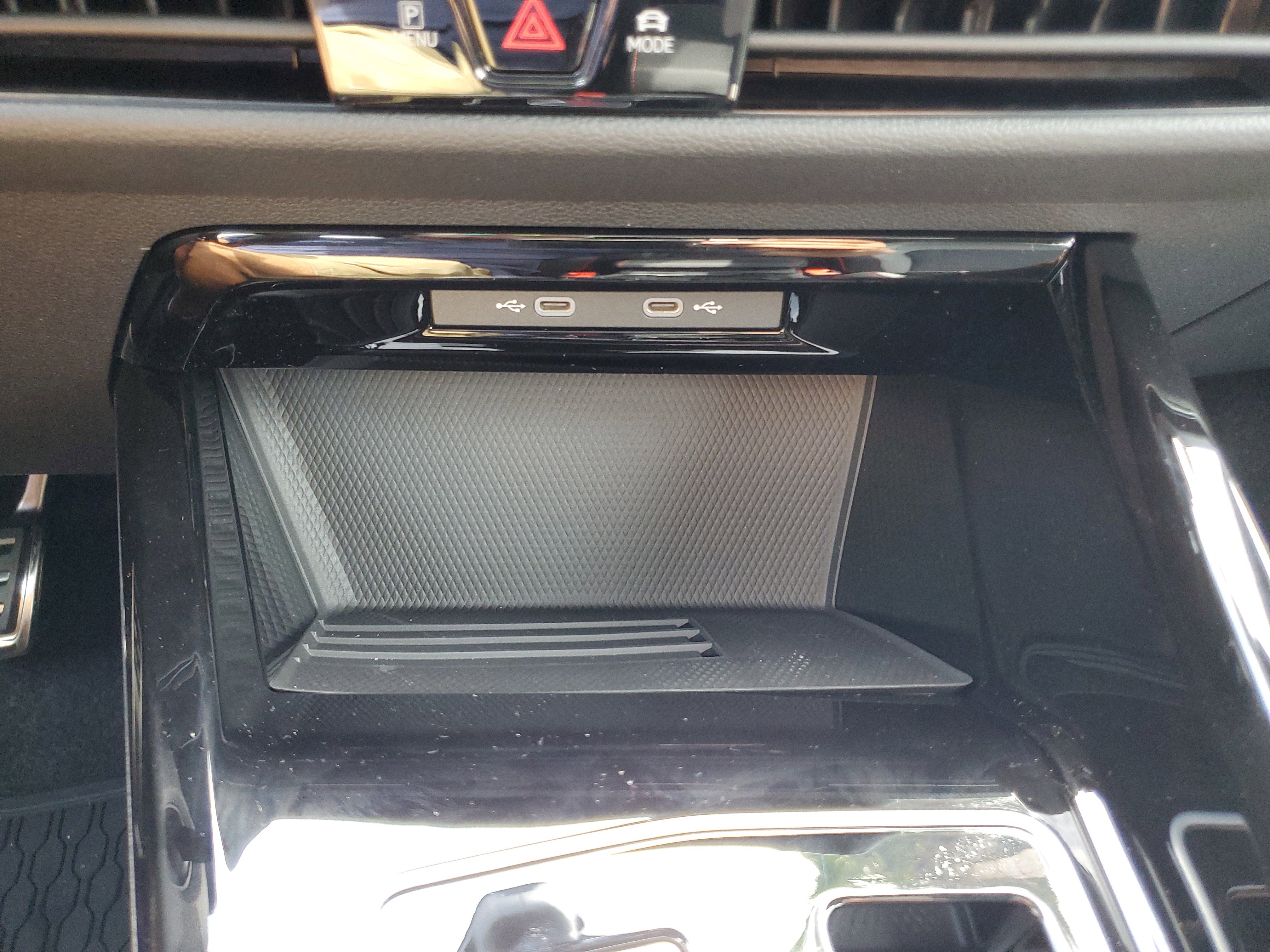 New 2025 Volkswagen GTI SE image 24