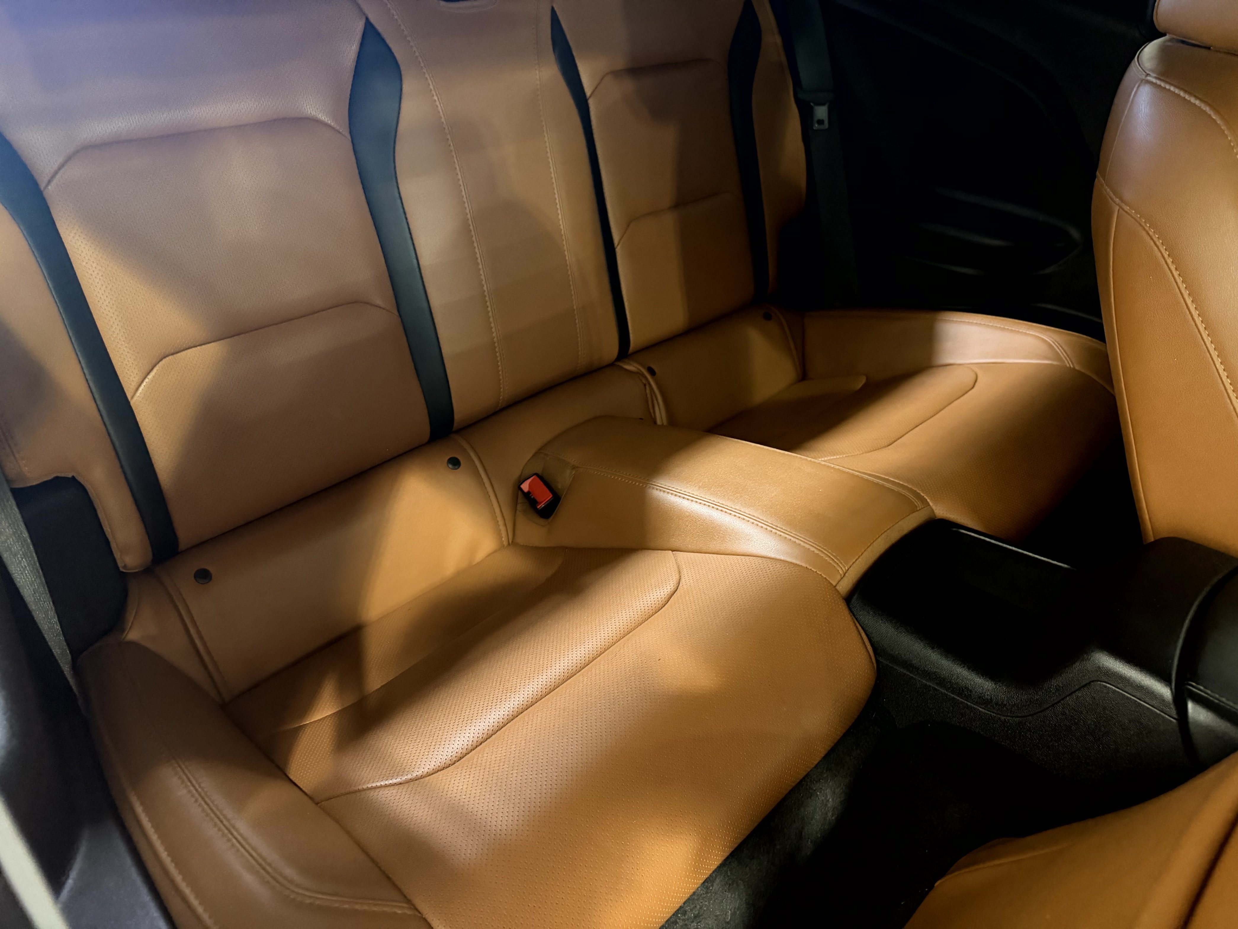 Used 2019 Chevrolet Camaro LT RWD image 27