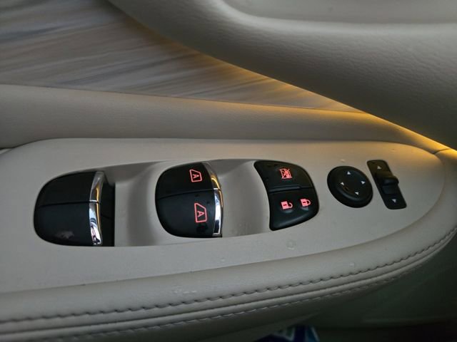 Used 2017 Nissan Murano Platinum w/ Platinum Technology Package image 28