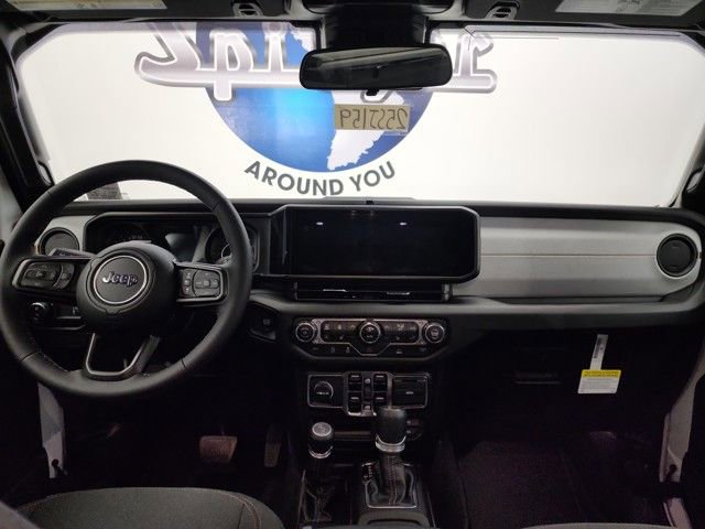 New 2025 Jeep Gladiator Sport image 17