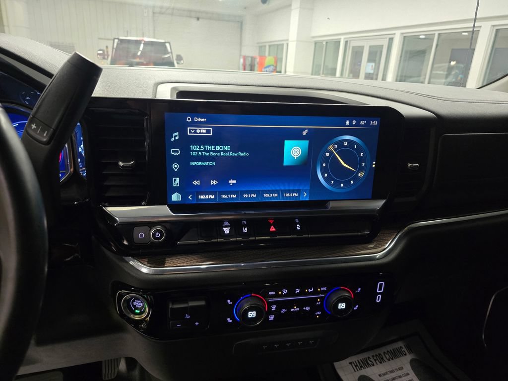 Used 2024 Chevrolet Silverado 3500 LT w/ Convenience Package AWD/4WD image 29