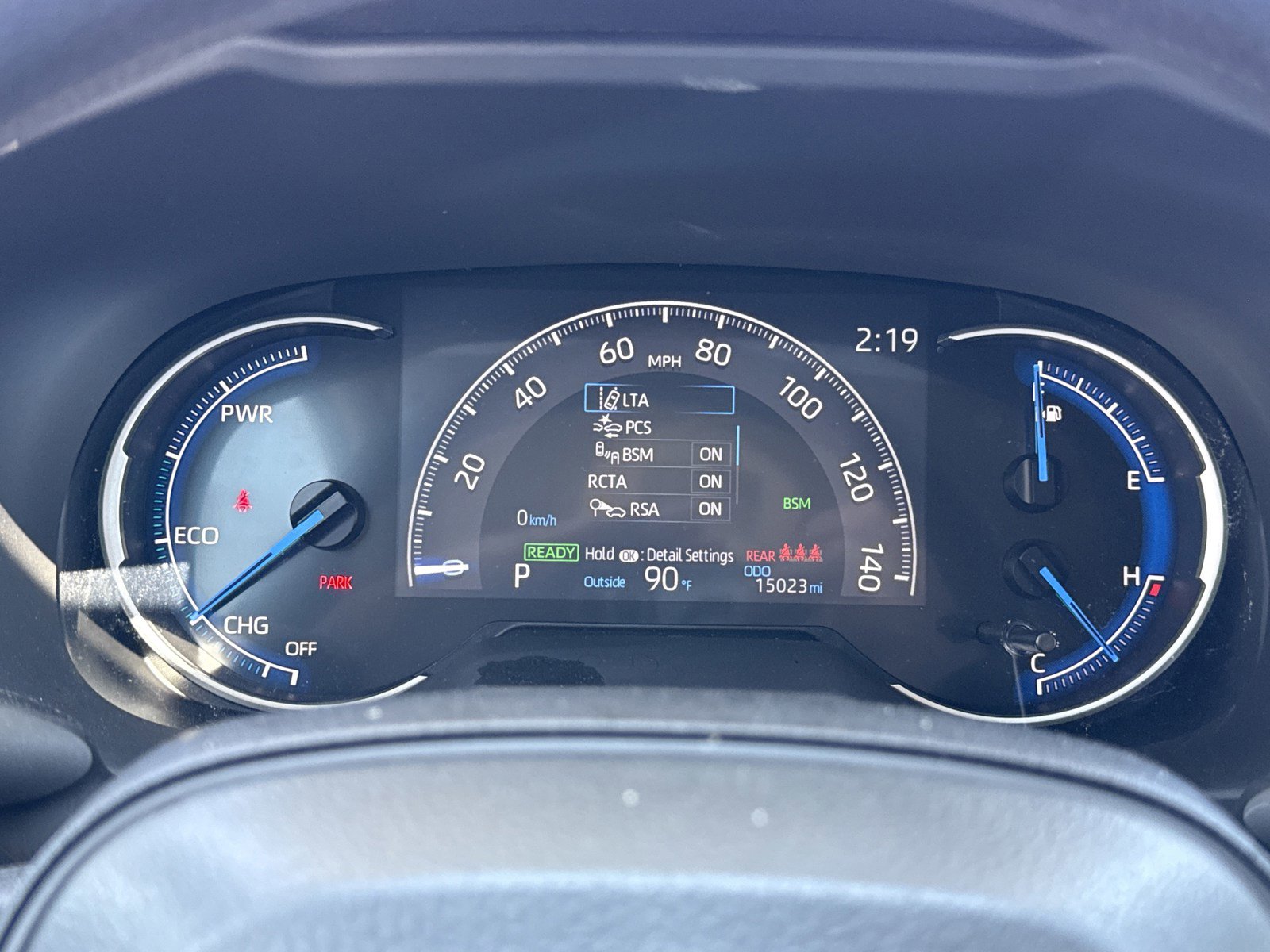 Used 2025 Toyota RAV4 XLE image 19