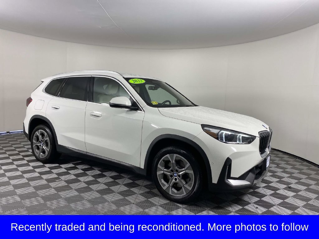 Used 2023 BMW X1 xDrive28i w/ Convenience Package AWD/4WD image 1