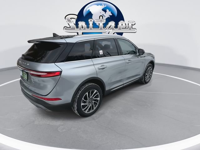 Used 2022 Lincoln Corsair AWD w/ Equipment Group 101A image 9