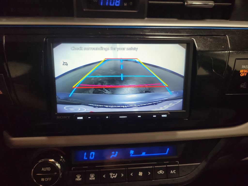 Used 2014 Toyota Corolla LE FWD image 20