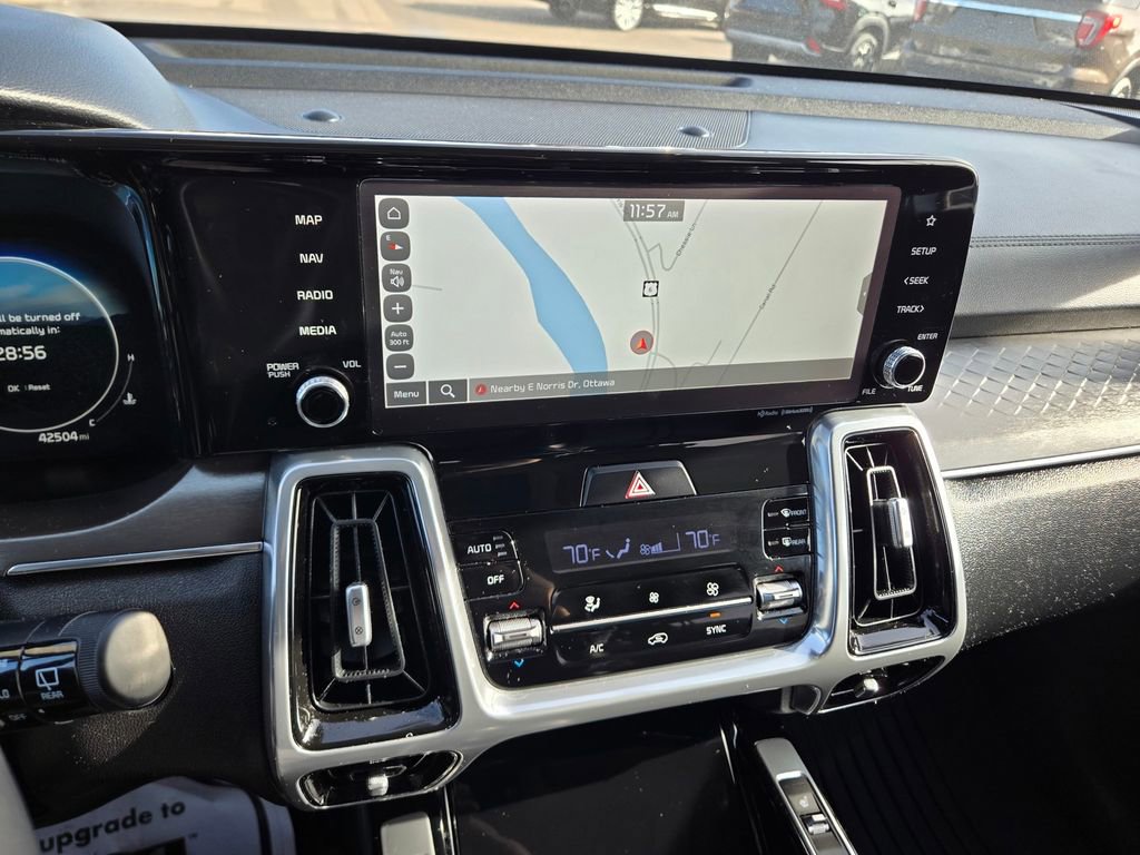 Used 2023 Kia Sorento SX image 8