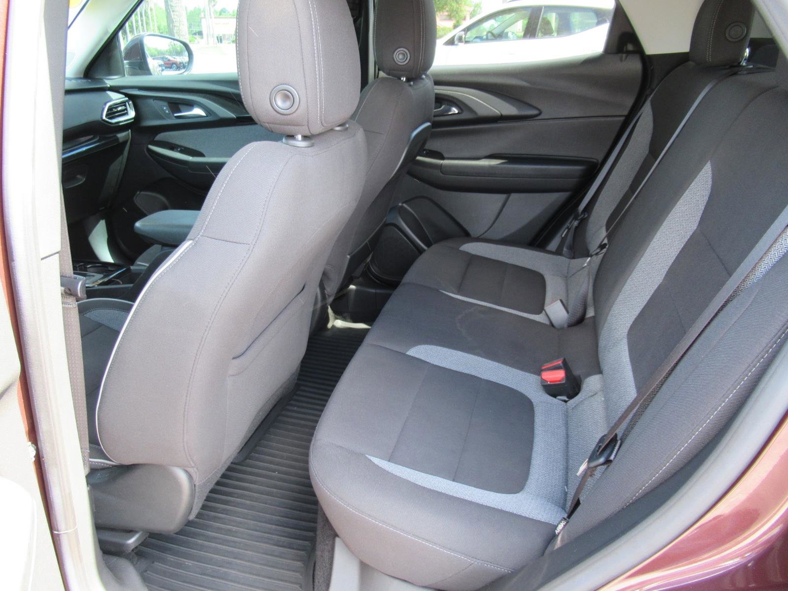 Used 2023 Chevrolet TrailBlazer LT w/ Convenience Package FWD image 33