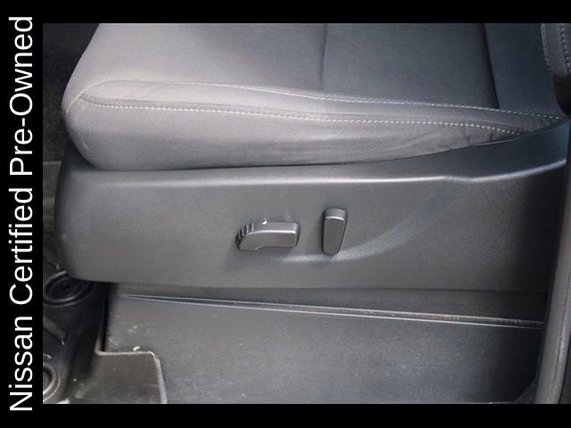 Certified 2023 Nissan Frontier SV w/ Midnight Edition Package AWD/4WD image 16