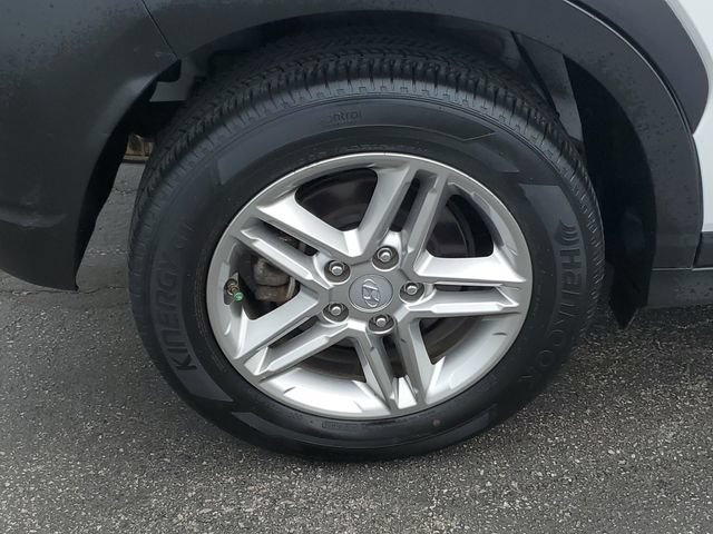 Certified 2023 Hyundai Kona SE w/ Cargo Package AWD/4WD image 6