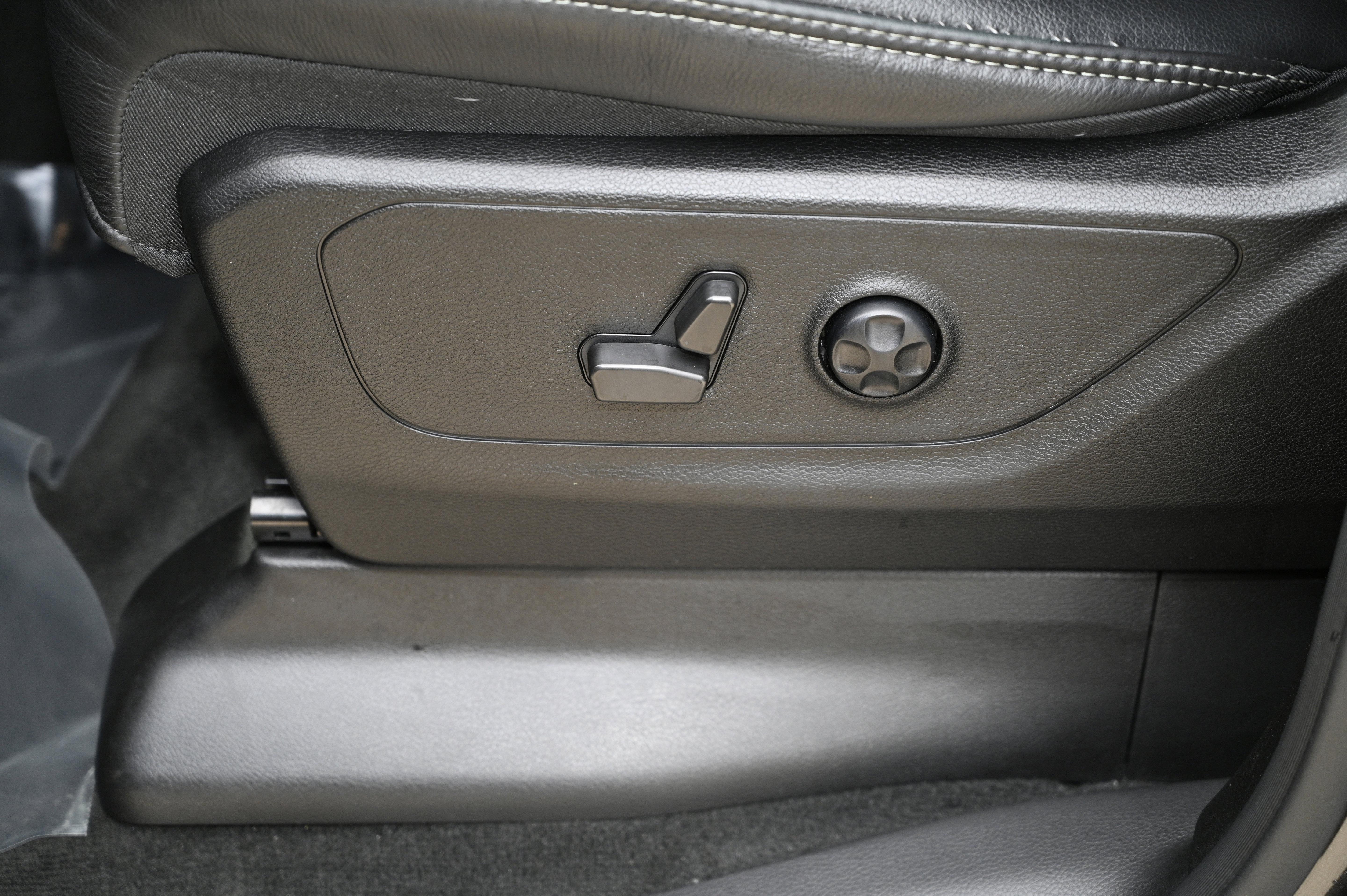 Used 2022 RAM 1500 TRX w/ TRX Level 1 Equipment Group image 20