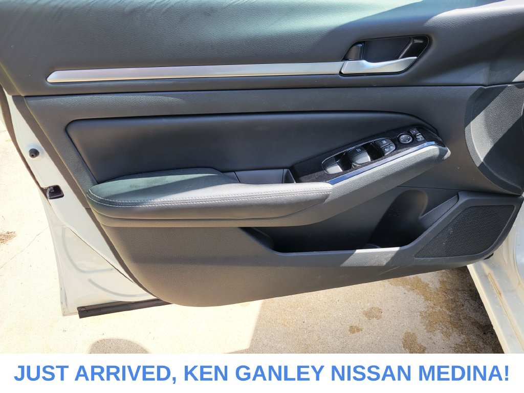 Certified 2024 Nissan Altima 2.5 SL AWD/4WD image 15