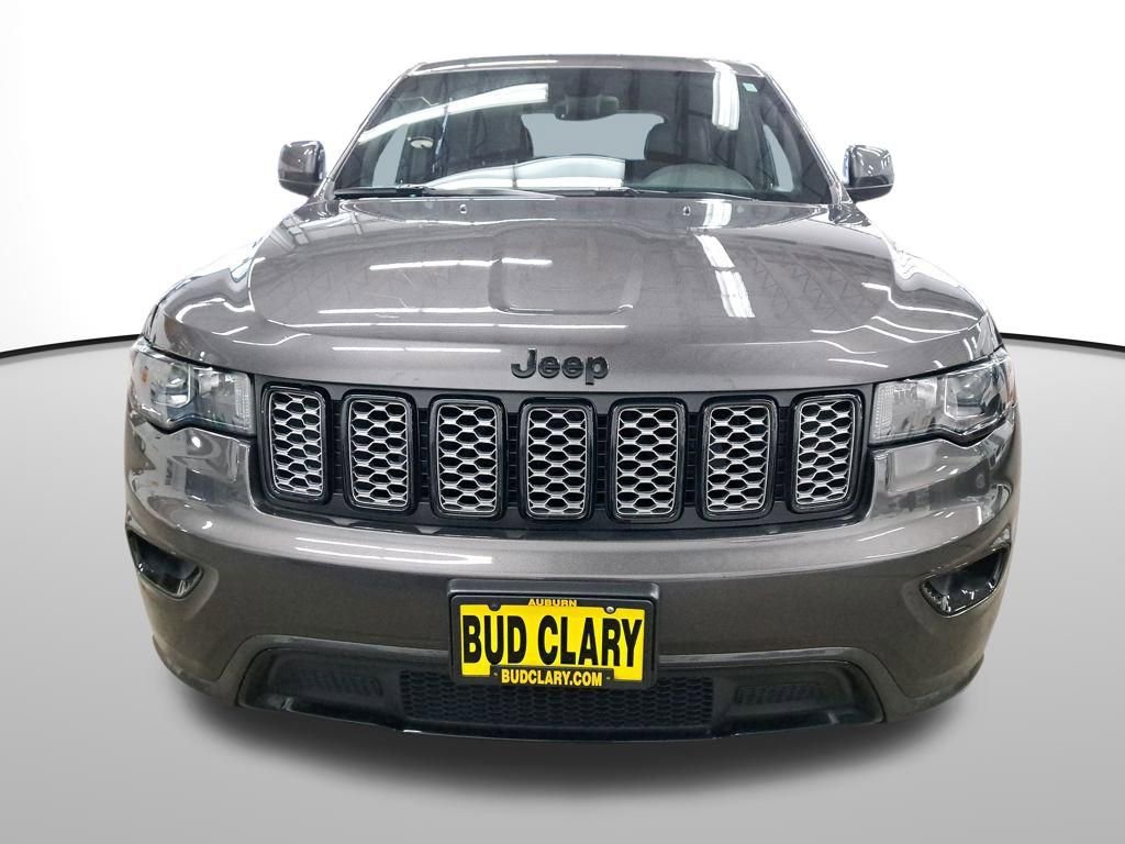 Used 2018 Jeep Grand Cherokee Altitude image 9