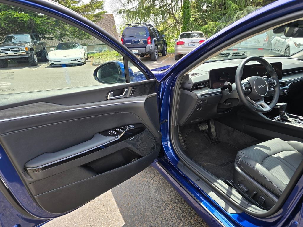 Used 2025 Kia K5 EX FWD image 7