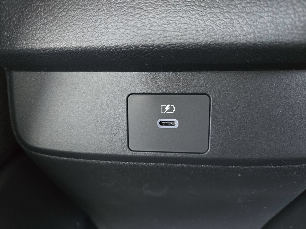 New 2026 Nissan Sentra SV w/ SV Convenience Package FWD image 28