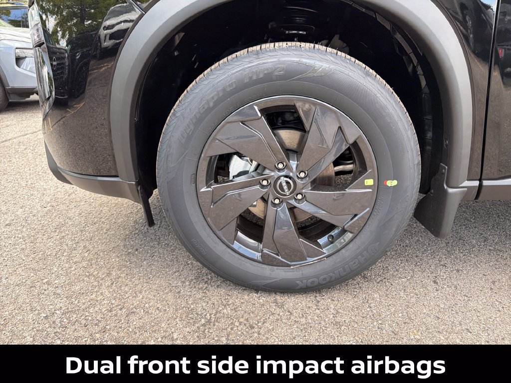 Certified 2026 Nissan Rogue SV w/ Cold Weather Package AWD/4WD image 33