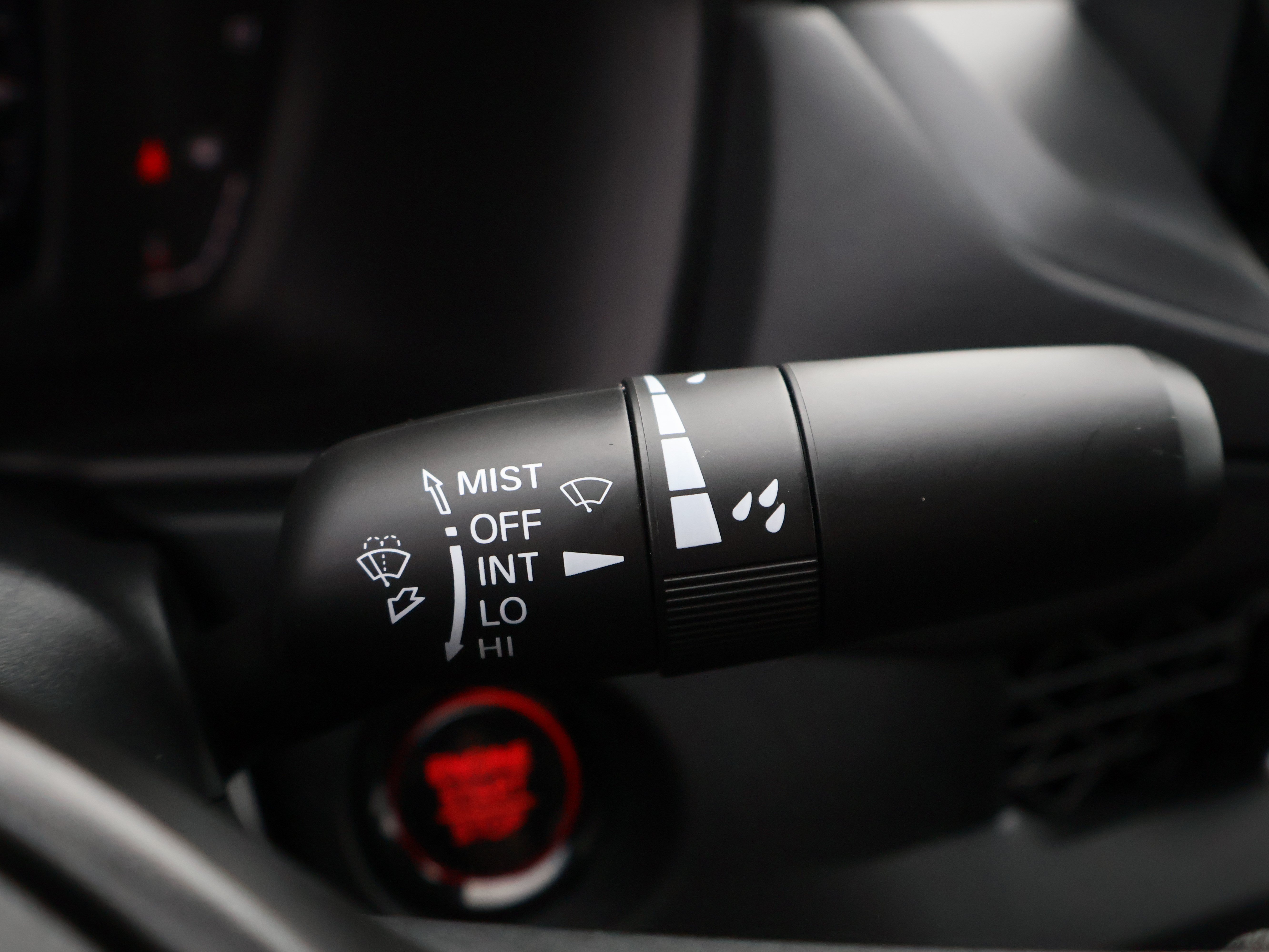 Used 2025 Honda Accord SE image 39