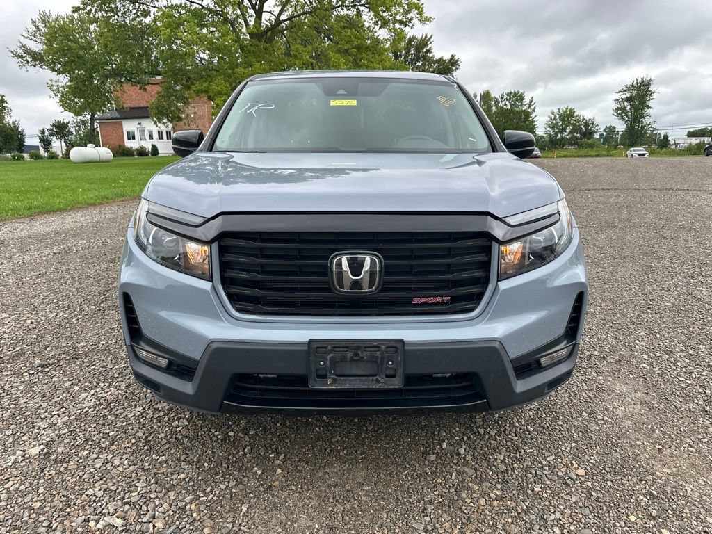Used 2023 Honda Ridgeline Sport image 2