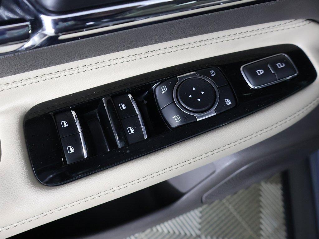 Used 2023 Lincoln Corsair AWD w/ Towing Package image 33