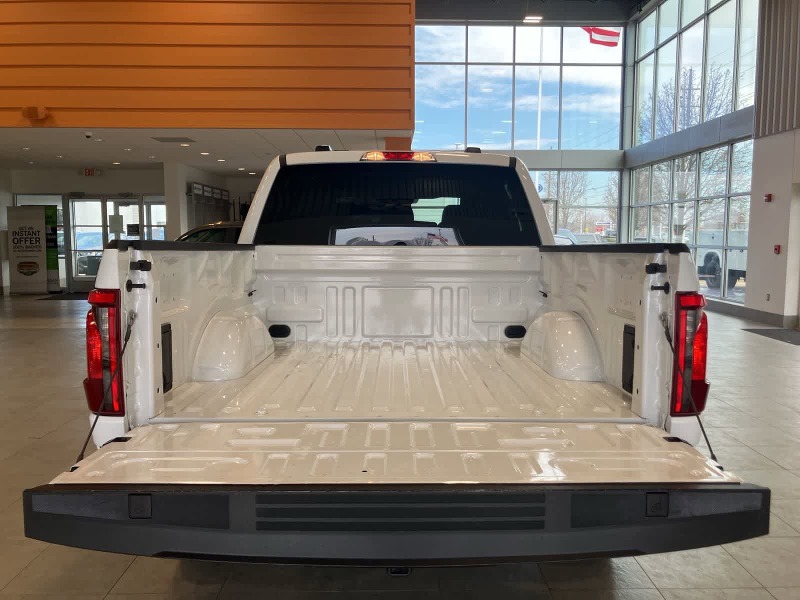 Used 2024 Ford F150 XLT w/ Tow/Haul Package AWD/4WD image 28