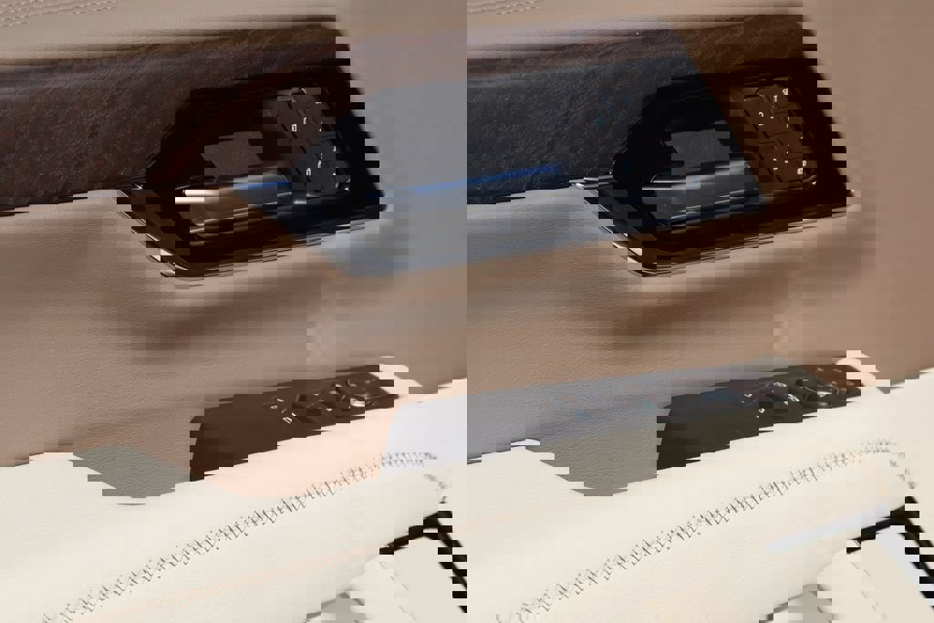 New 2026 GMC Yukon XL Denali w/ Sun & Power Step Package image 15