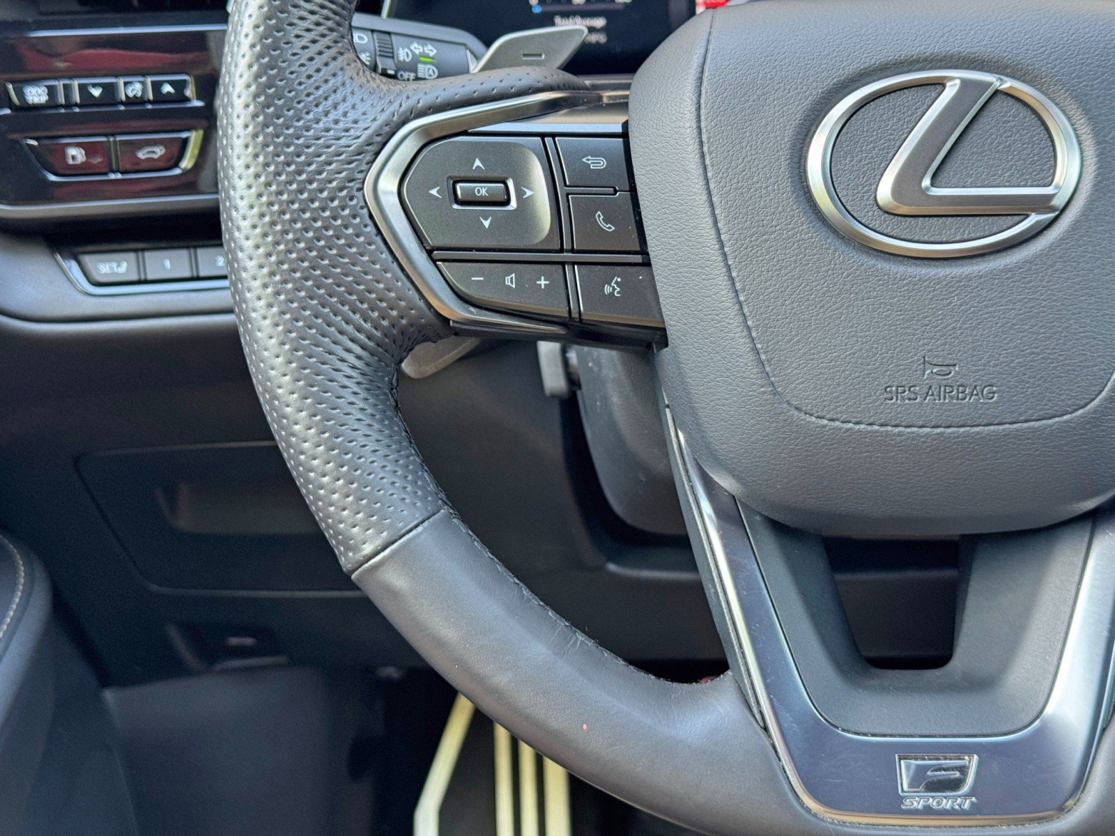 Used 2024 Lexus TX 500h AWD w/ Technology Package image 20