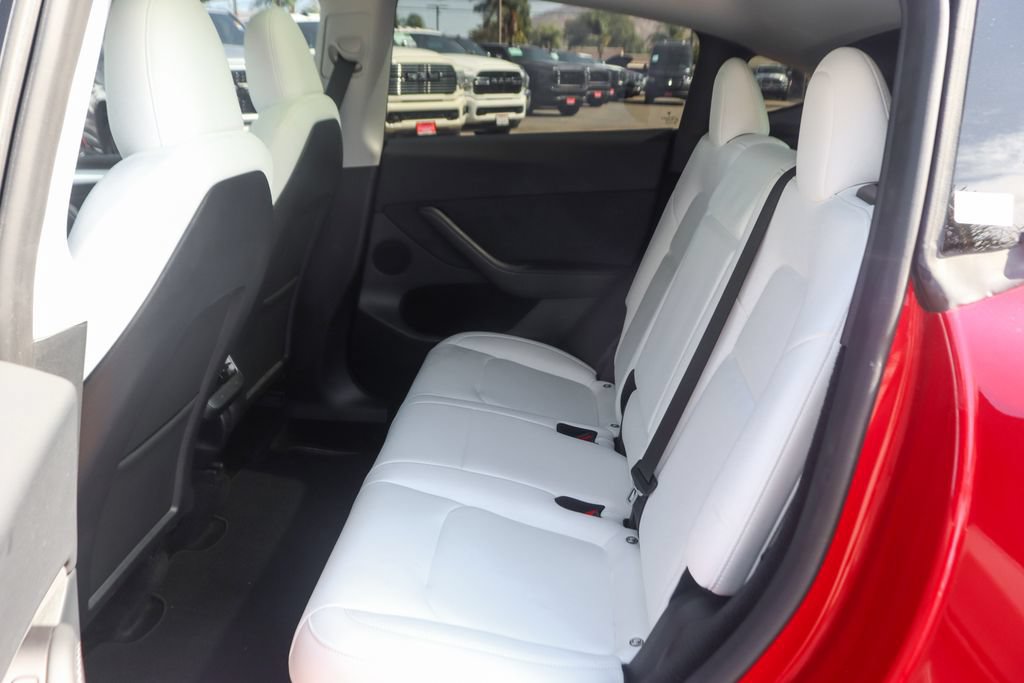 Used 2023 Tesla Model Y Long Range AWD/4WD image 38