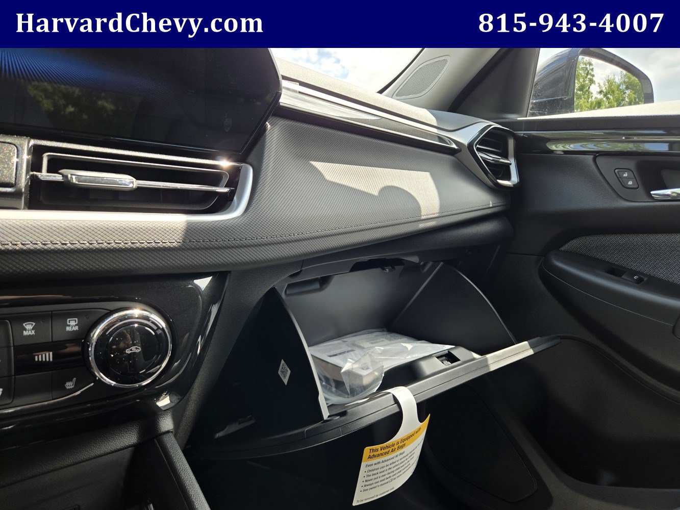 Used 2026 Chevrolet TrailBlazer LT w/ Convenience Package FWD image 13