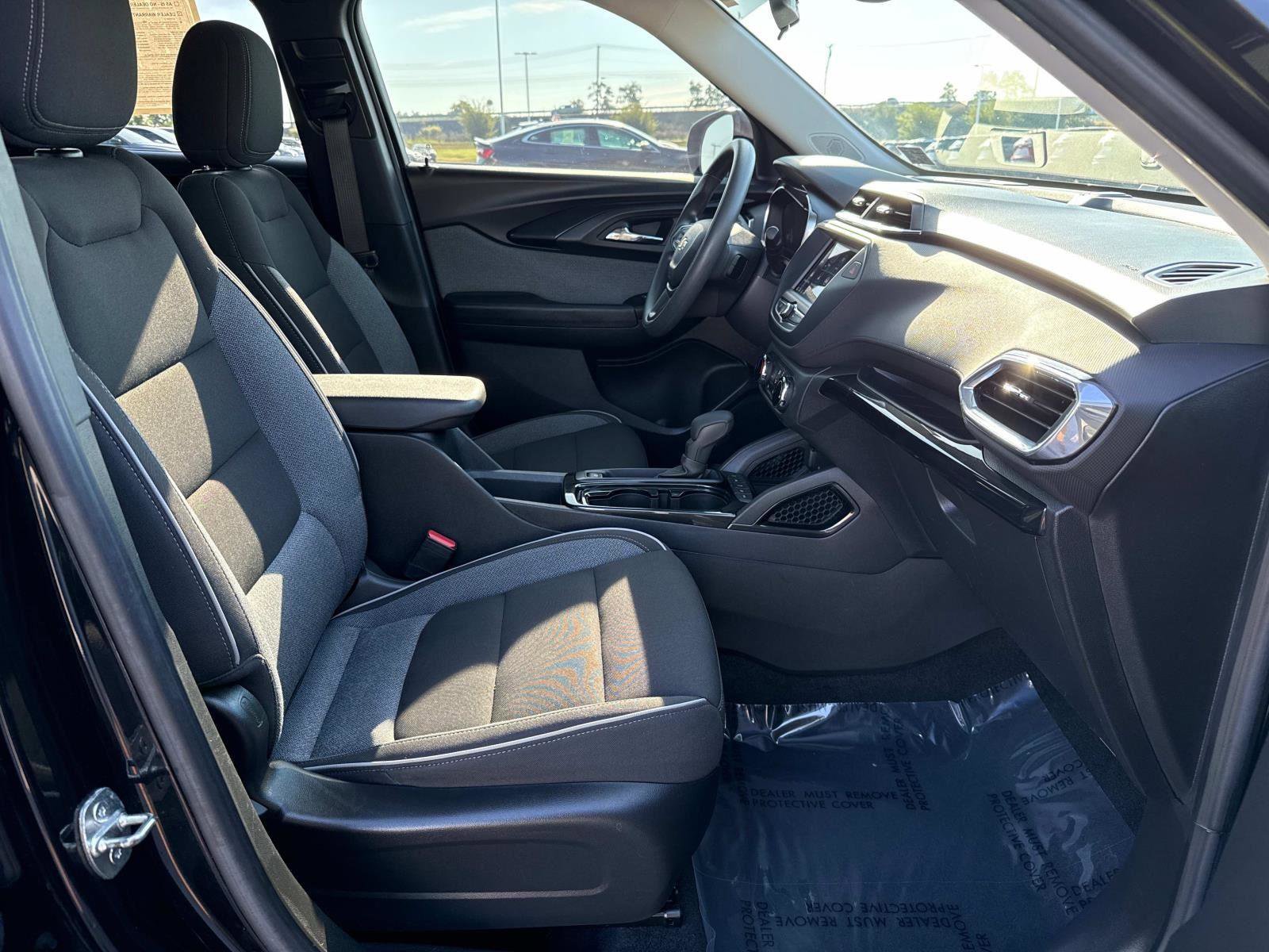 Used 2022 Chevrolet TrailBlazer LT image 20