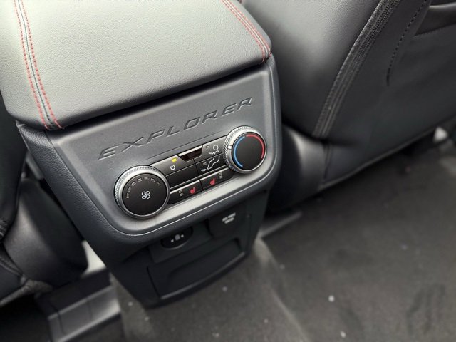New 2026 Ford Explorer ST-Line image 28
