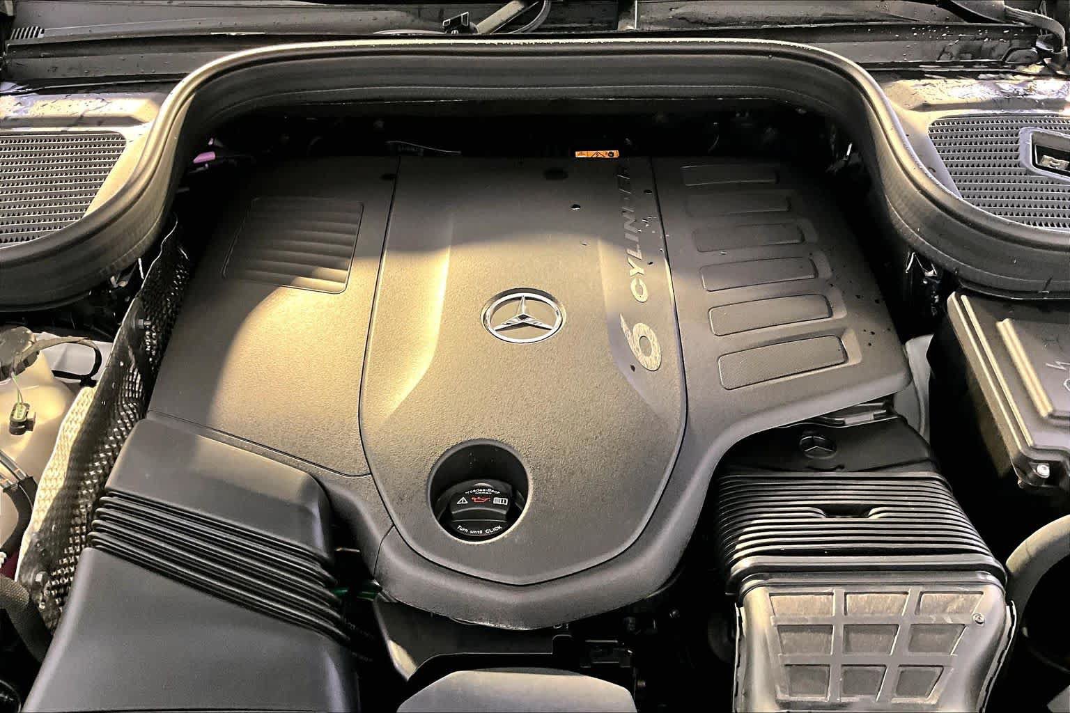 New 2027 Mercedes-Benz GLS 450 4MATIC image 14